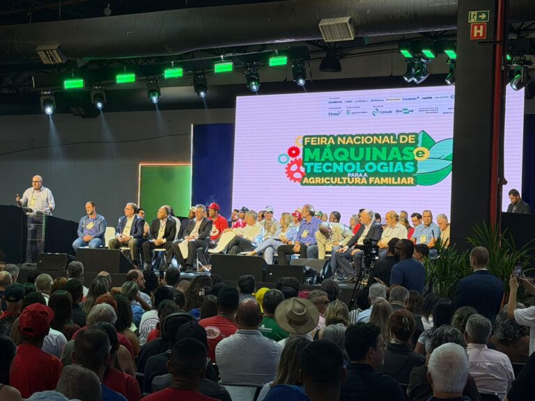 Unisol Brasil e Unicopas participam da Feira Nacional de Máquinas e Tecnologias da Agricultura Familiar e destaca papel das cooperativas no desenvolvimento do campo