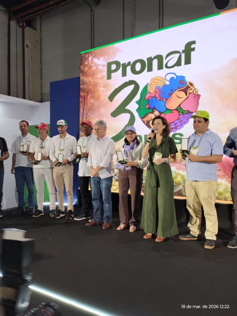 Unisol Brasil participa da celebração dos 30 anos do Pronaf, que homenageia a Unicopas em Seminário Nacional